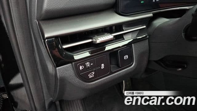 Kia Sportage 2025 — Фото 17/20