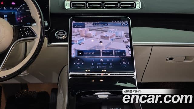 Mercedes-Benz S-Class 2021 — Photo 22/35