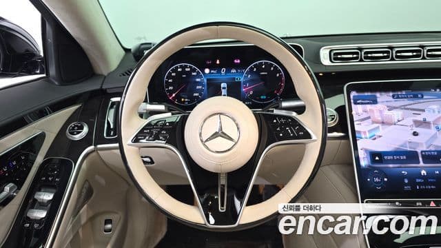 Mercedes-Benz S-Class 2021 — Photo 34/35