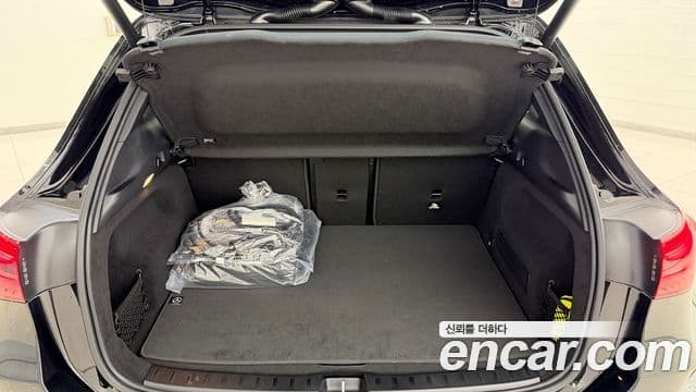 Mercedes-Benz EQA 2025 — ფოტო 8/20