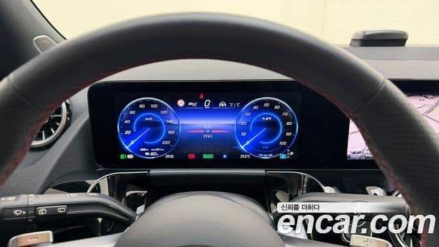 Mercedes-Benz EQA 2025 — ფოტო 18/20