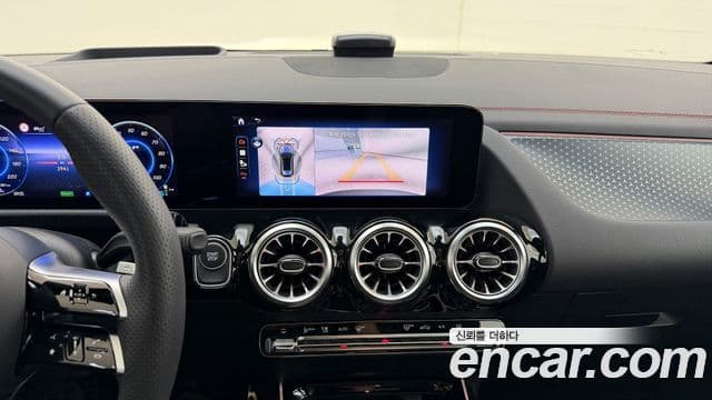 Mercedes-Benz EQA 2025 — ფოტო 9/20