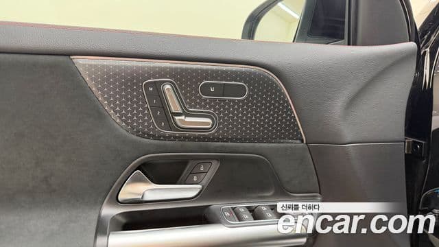Mercedes-Benz EQA 2025 — ფოტო 15/20
