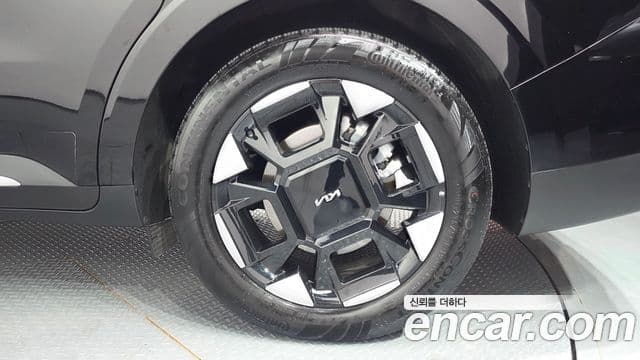 Kia Carnival 2024 — Photo 11/42