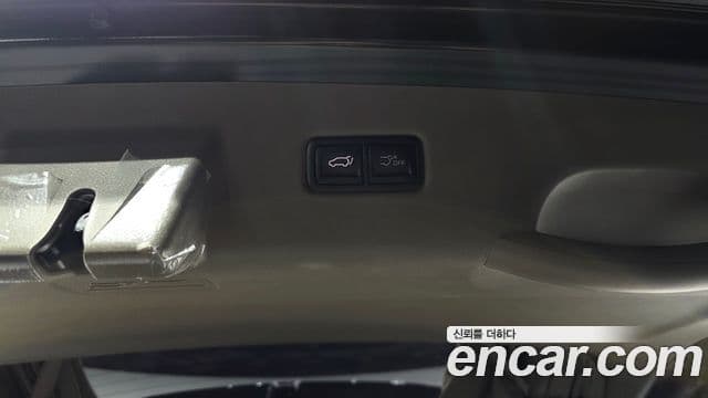 Kia Carnival 2024 — Photo 37/42