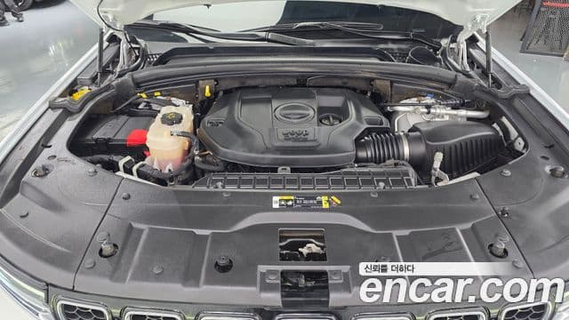 Jeep Grand Cherokee 2022 — Photo 1/20