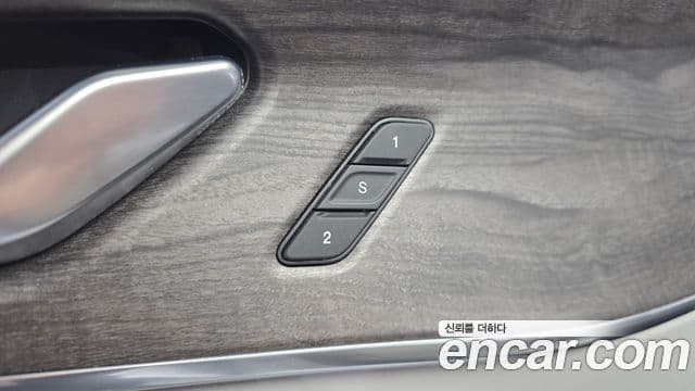 Jeep Grand Cherokee 2022 — Photo 3/20