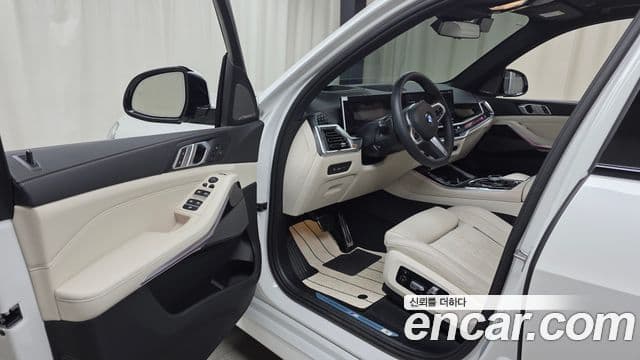 BMW X5 2026 — Photo 23/35