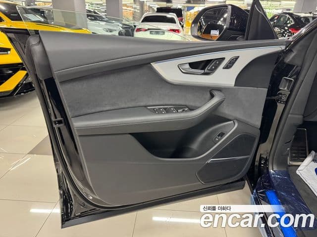 Audi Q8 2026 — Photo 2/16