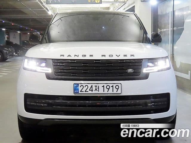 Land Rover Range Rover 2025 — ფოტო 9/15