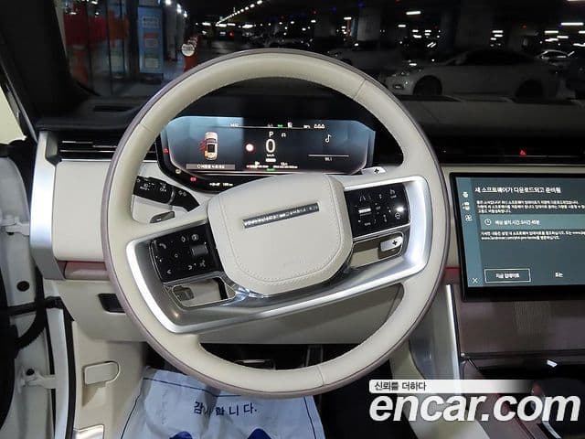 Land Rover Range Rover 2025 — ფოტო 5/15
