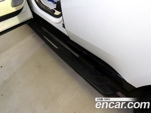 Land Rover Range Rover 2025 — ფოტო 4/15