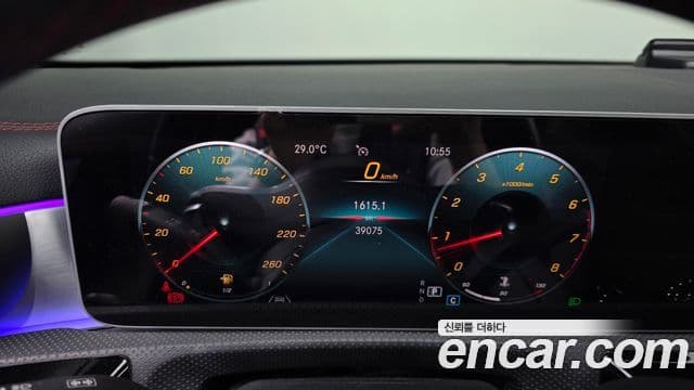 Mercedes-Benz CLA-Class 2020 — Photo 14/30