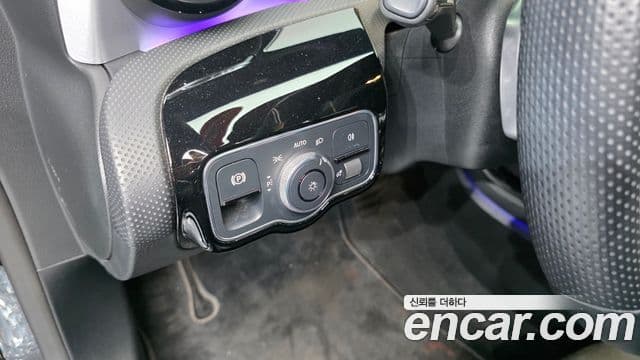 Mercedes-Benz CLA-Class 2020 — Photo 13/30