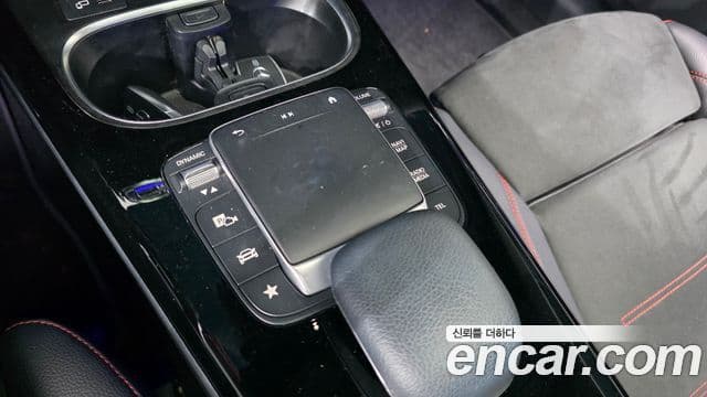 Mercedes-Benz CLA-Class 2020 — Photo 16/30