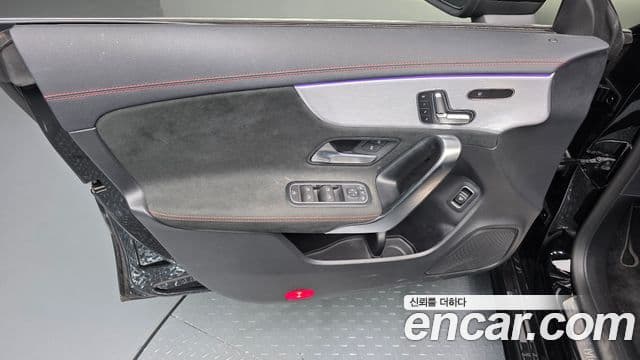 Mercedes-Benz CLA-Class 2020 — Photo 10/30