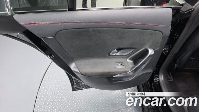Mercedes-Benz CLA-Class 2020 — Photo 20/30