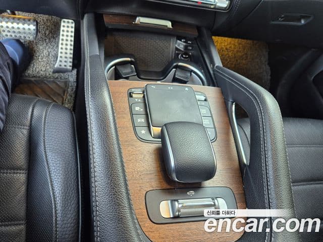 Mercedes-Benz GLS-Class 2021 — ფოტო 16/19