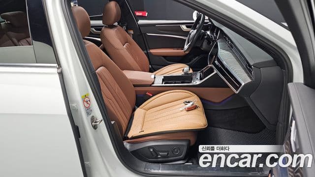 Audi A6 2021 — Photo 19/35