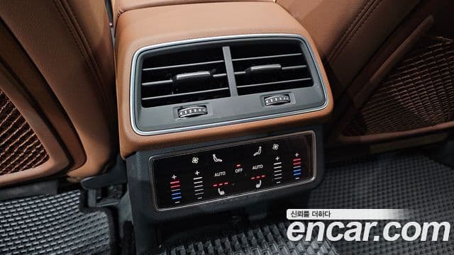 Audi A6 2021 — Photo 4/35