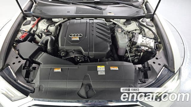 Audi A6 2022 — Photo 6/35