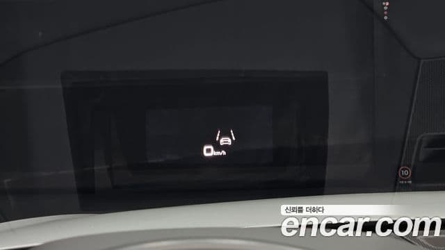 Audi A6 2022 — Photo 2/35