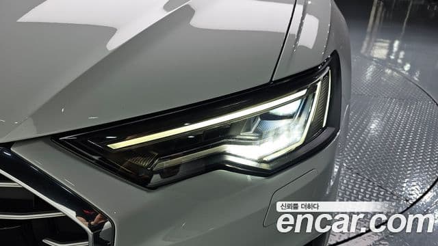 Audi A6 2022 — Photo 24/35