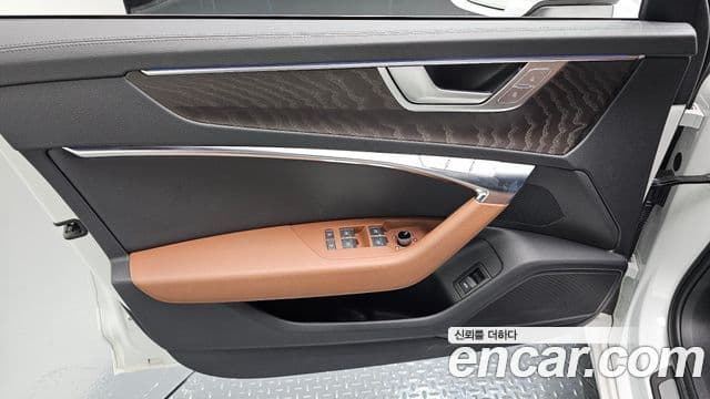 Audi A6 2022 — Photo 32/35