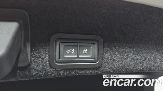 Audi A6 2022 — Photo 22/35