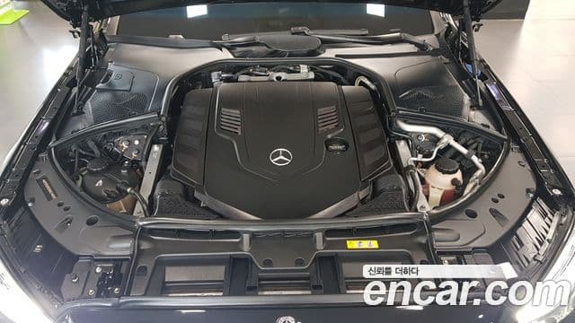Mercedes-Benz S-Class 2022 — ფოტო 13/17