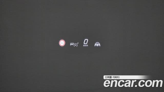 Mercedes-Benz E-Class 2025 — Photo 11/20