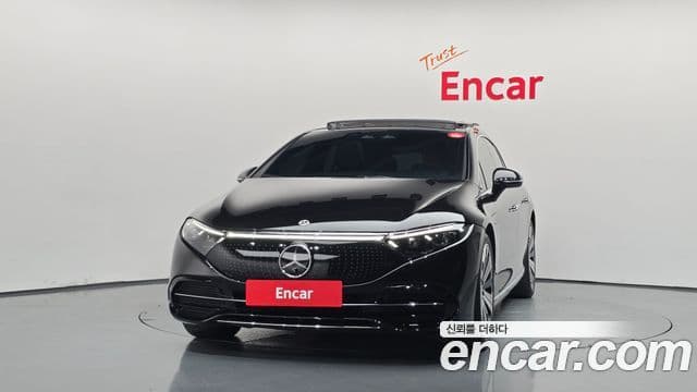 Mercedes-Benz EQS 2022 — ფოტო 25/34