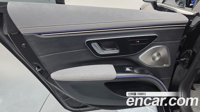 Mercedes-Benz EQS 2022 — ფოტო 20/34