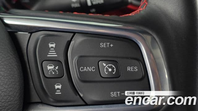 Jeep Gladiator 2022 — Photo 6/33