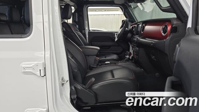 Jeep Gladiator 2022 — Photo 20/33