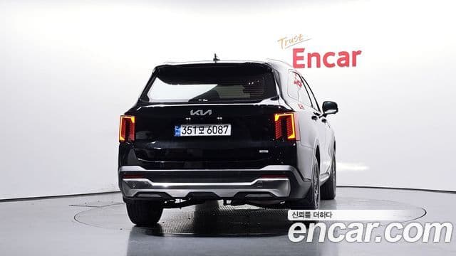 Kia Sorento 2024 — Фото 4/20