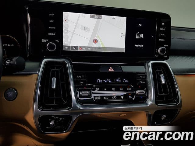 Kia Sorento 2022 — Фото 11/20