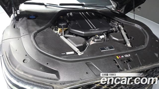 Genesis G90 2022 — ფოტო 16/20