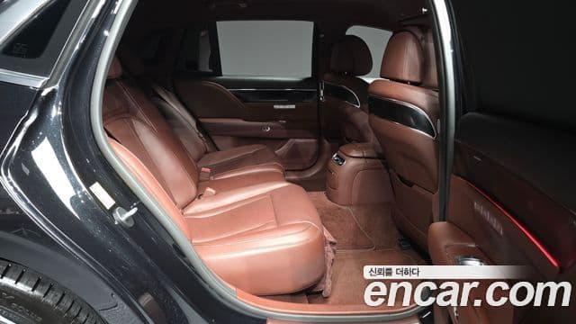 Genesis G90 2022 — ფოტო 18/20