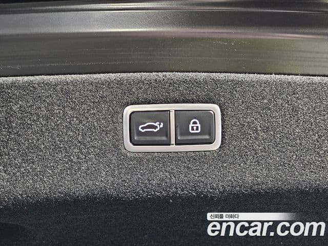Genesis G90 2023 — Photo 20/20