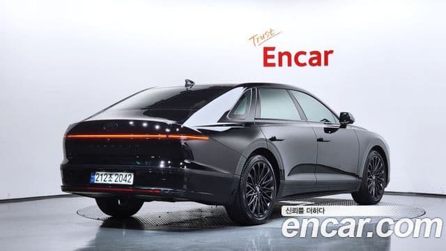 Hyundai Grandeur Hybrid 2024 — Şəkil 1/37