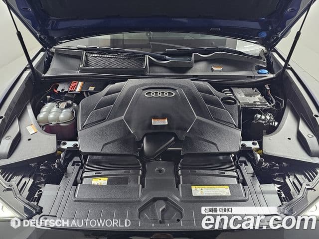 Audi Q8 2021 — ფოტო 10/20