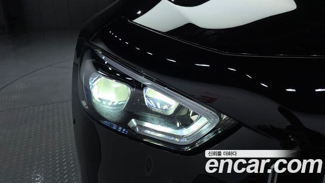 Mercedes-Benz AMG GT 2021 — Photo 13/32