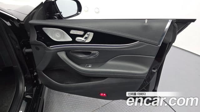 Mercedes-Benz AMG GT 2021 — Photo 16/32