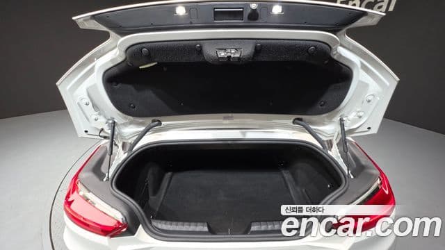 BMW Z4 2024 — Photo 2/32