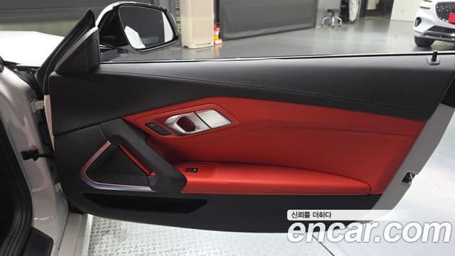 BMW Z4 2024 — Photo 21/32