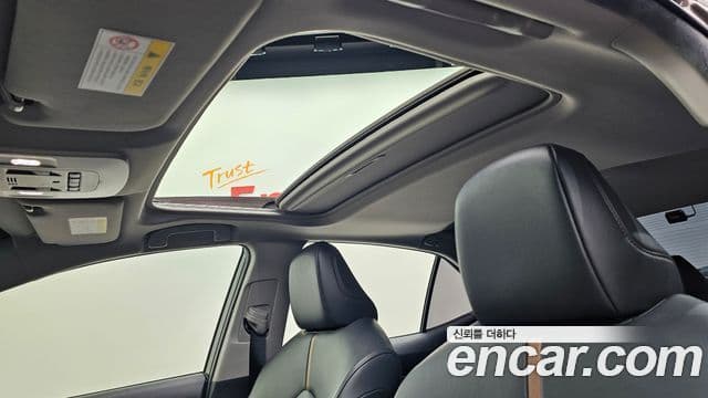 Toyota Camry 2018 — Photo 19/19