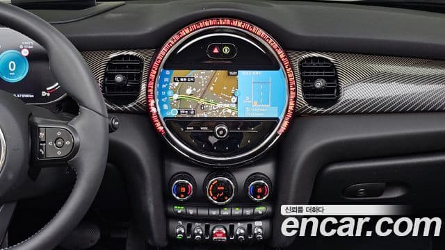 Mini Cooper S Convertible 2023 — Фото 14/20