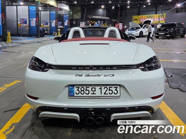 Porsche 718 Boxster 2018 — Şəkil 8/10