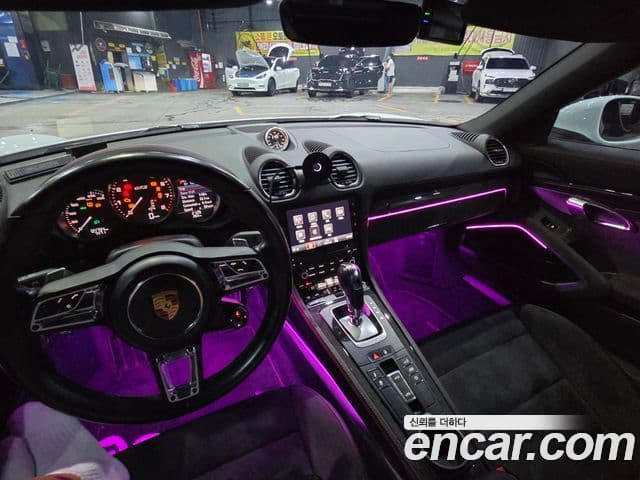 Porsche 718 Boxster 2018 — Şəkil 4/10